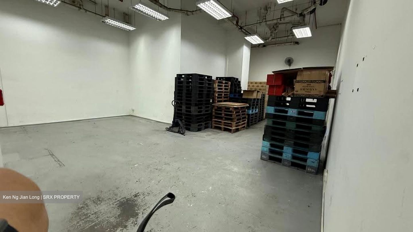 Pantech Business Hub (D5), Factory #617456551